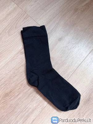 Kojinės juodos spalvos