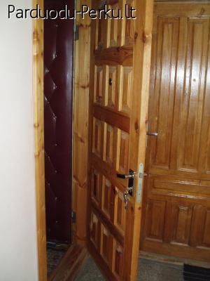 Parduodu naudotas dvygubas medines buto durys