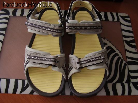 NIKE ACG basutes 9d.