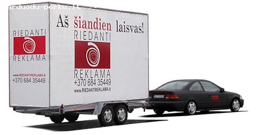 Mobilus didelis reklaminis stendas