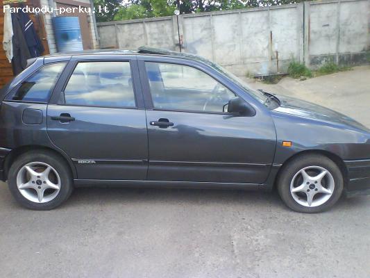 parduodu automobili