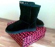 ''Ugg'' stiliaus batai