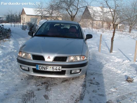 parduodu mitsubishi carisma II 2000m.