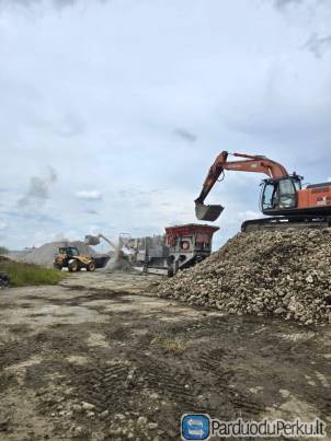 Akmenų/Betono malimas pastatų griovimas