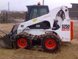 NUOMOJAMAS krautuvas BOBCAT S250.Tel.860611161 Kelimo galia iki 16