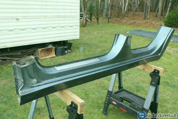 Citroen C4 slenkstis.