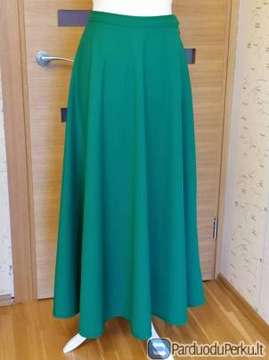 Ilgas, žalias sijonas