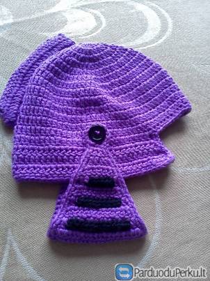 Kepurė violetinės spalvos