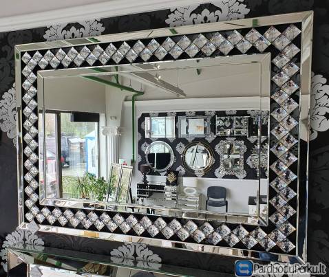 Klasikiniai ir modernūs veidrodžiai