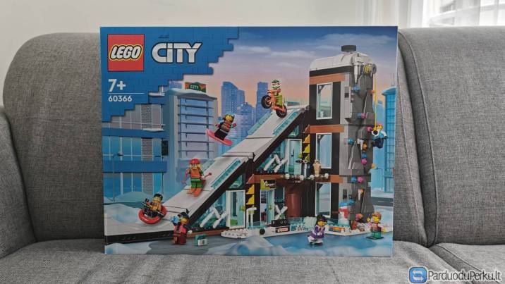 Lego 60366 City - Ski and Climbing Center (Slidinėjimo ir laipiojimo centras)