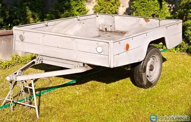Lengvojo automobilio priekaba Kmz 8119
