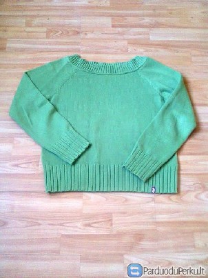 Megztinis žalios spalvos