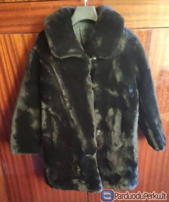 Mutono kailinukai mergaitei