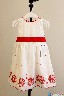 Nauja balta suknelė su raudonais elementais