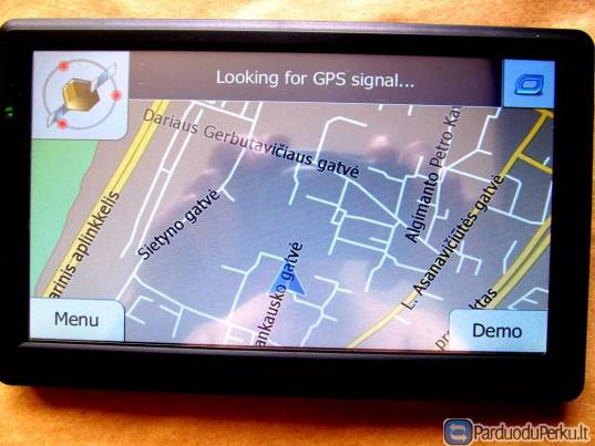 Nešiojama GPS navigacijos sistema