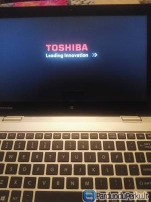 Nesiojamas kompiuteris,,TOSHIBA",lieciamu ekranu