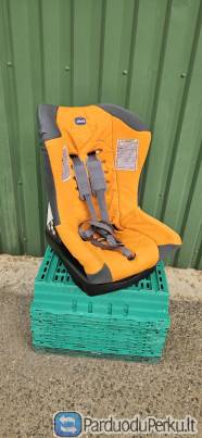 Parduodama auto kėdutė (9-18 kg).