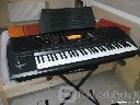 parduodama muzikos  klaviatūra -sintezatorius su stovu su ku