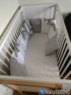 Parduodama vaikiška lovytė