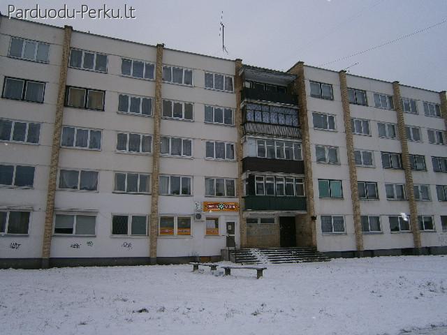 Parduodamas šviesus ir šiltas NEKAMPINIS 1 kambarys bendrabu