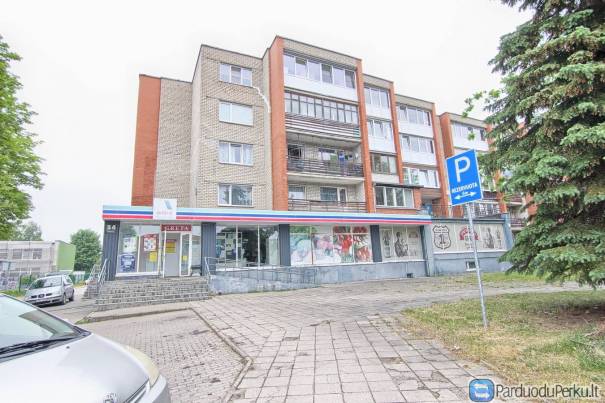 Parduodamos  426,53 m² prekybinės patalpos