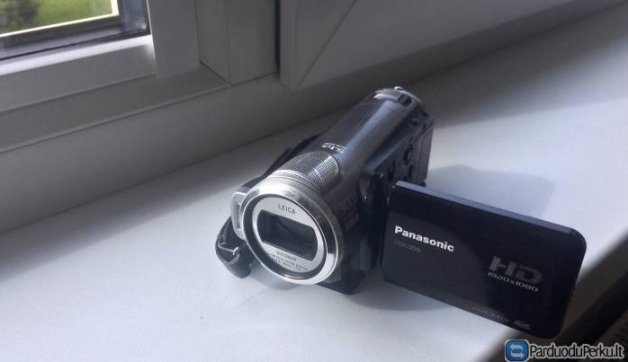 Parduodu videokamerą PANASONIC HDC-SD9