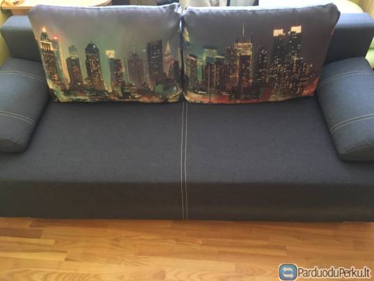Sofa lova su New York'o vaizdu