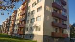 Tvarkingas trijų kambarių butas renovuotame name