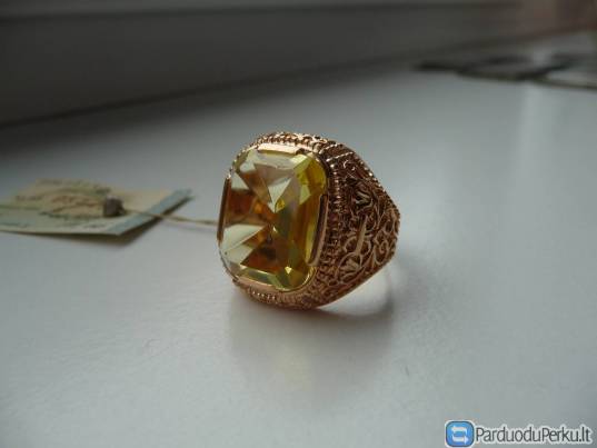 Vintažinis auksinis žiedas