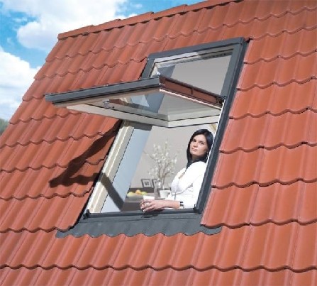 Visu gamintoju stogo langai po vienu stogu