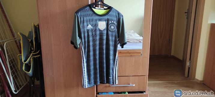 Vokietijos futbolo rinktinės marškinėliai S dydžio
