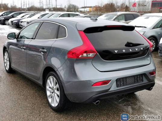 Volvo V40 2014