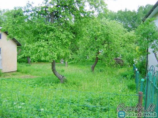Žemės sklypas su sodo namu Dvarčionyse, Vilniuje